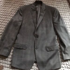 Joseph Abboud 2-piece Suit